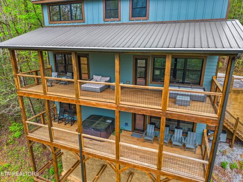 Tiny photo for 5276 Riversong Way Way, Sevierville, TN 37876 (MLS # 1298640)