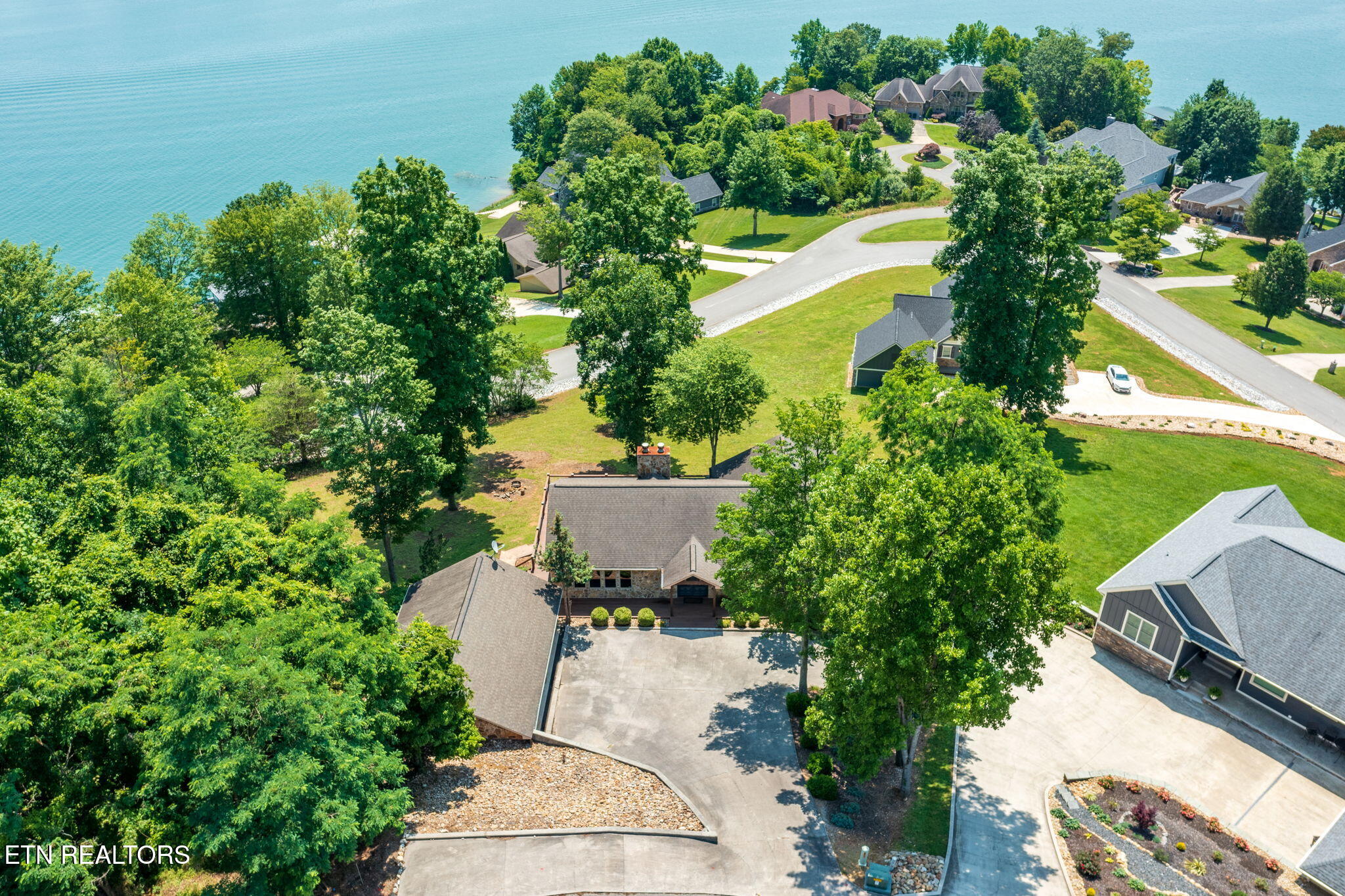 226 Mountain Crest Drive