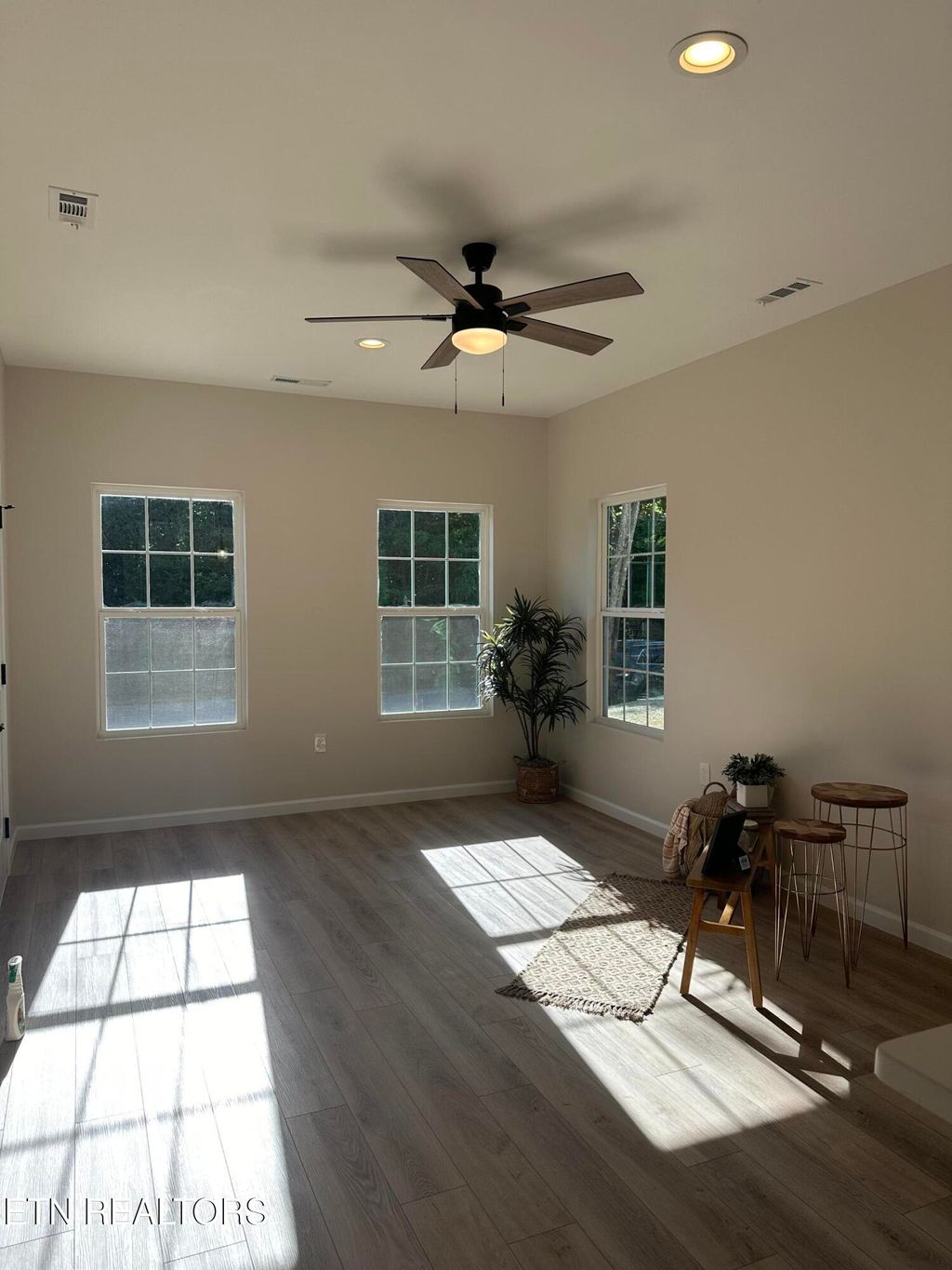 Photo of 2822 Deer Stand Drive, Sevierville, TN 37876 (MLS # 1321116)