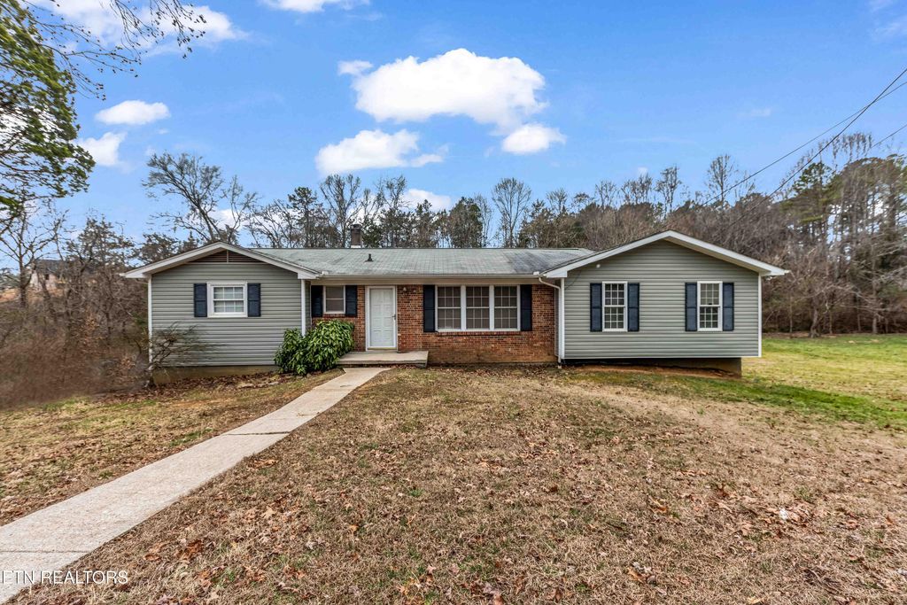 Photo of 4609 Mccloud Rd, Knoxville, TN 37938 (MLS # 1327645)