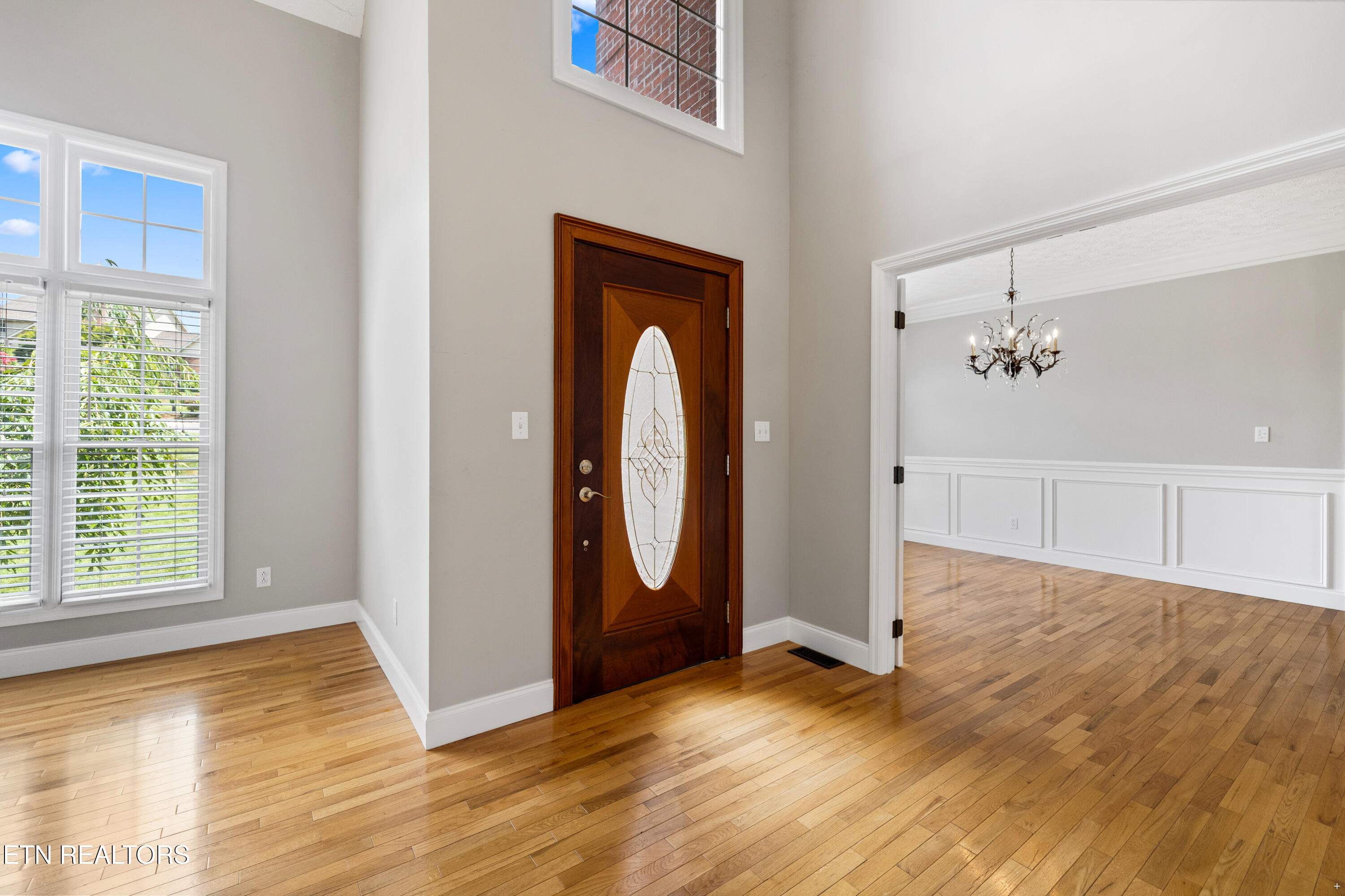 5808 Broughton Court