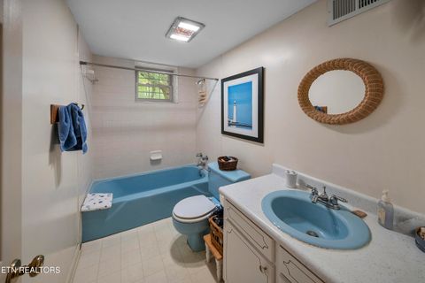 Tiny photo for 910 Bathurst Rd, Knoxville, TN 37909 (MLS # 1345416)
