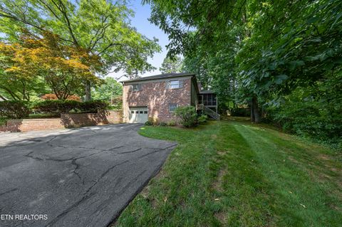 Tiny photo for 910 Bathurst Rd, Knoxville, TN 37909 (MLS # 1345416)