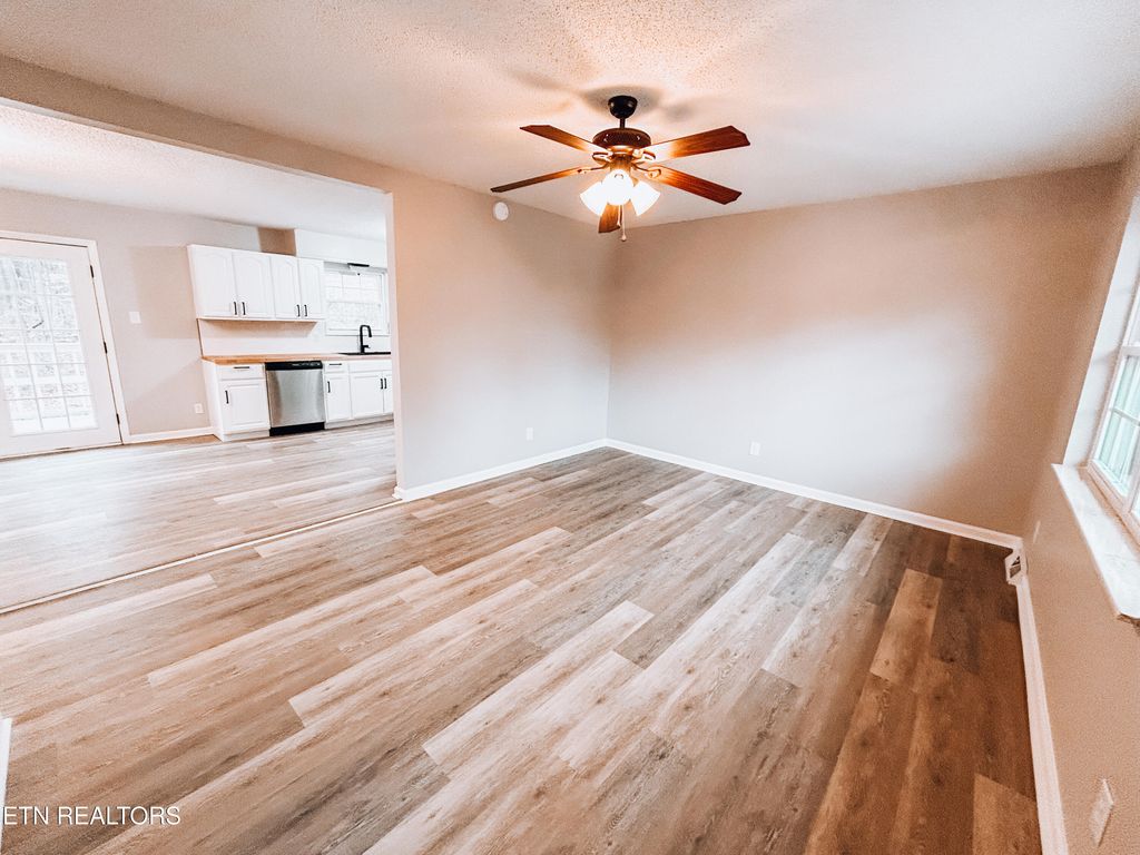 Photo of 728 Black Forest Drive, Maryville, TN 37801 (MLS # 1331683)