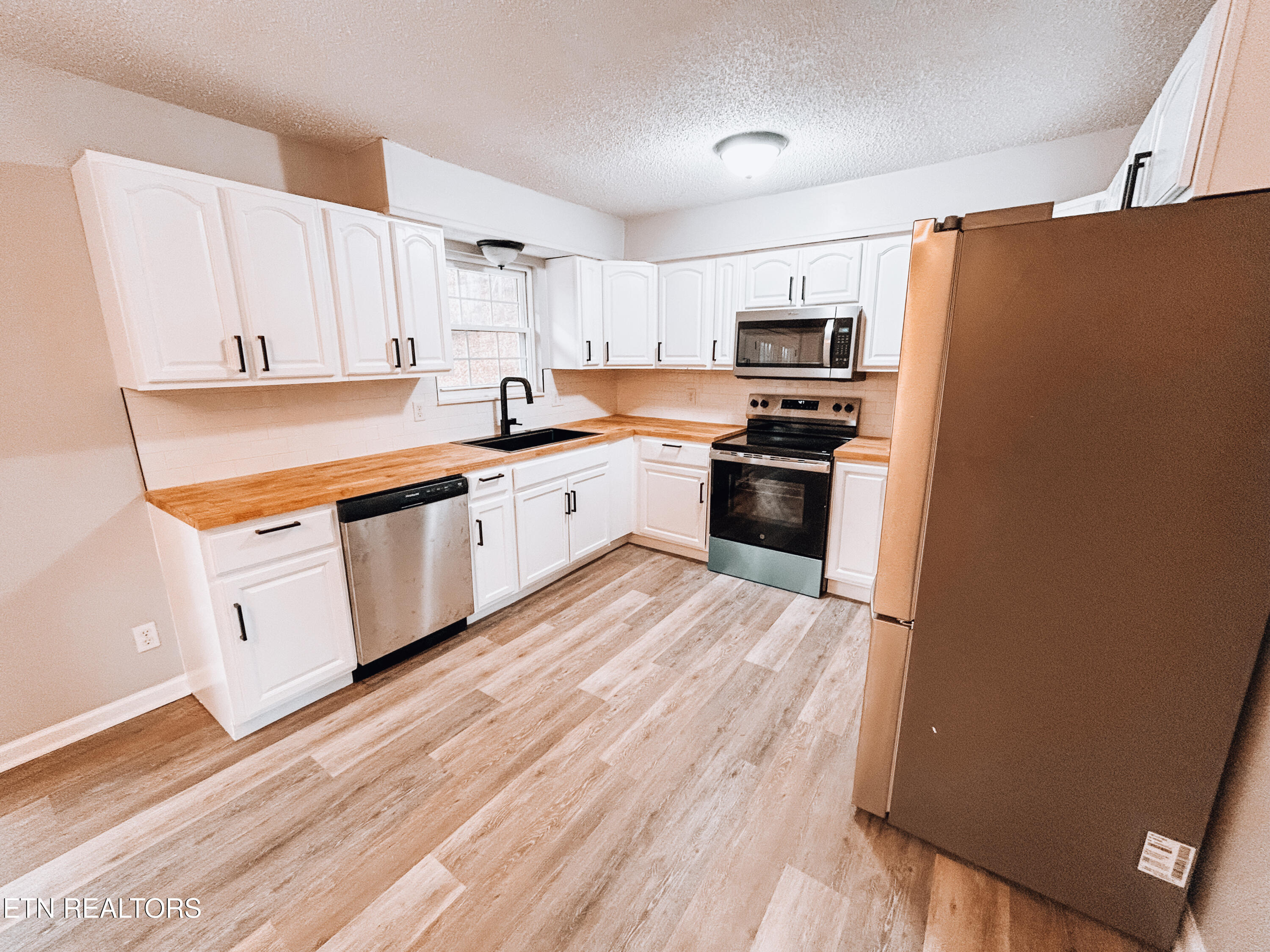 728 Black Forest Drive