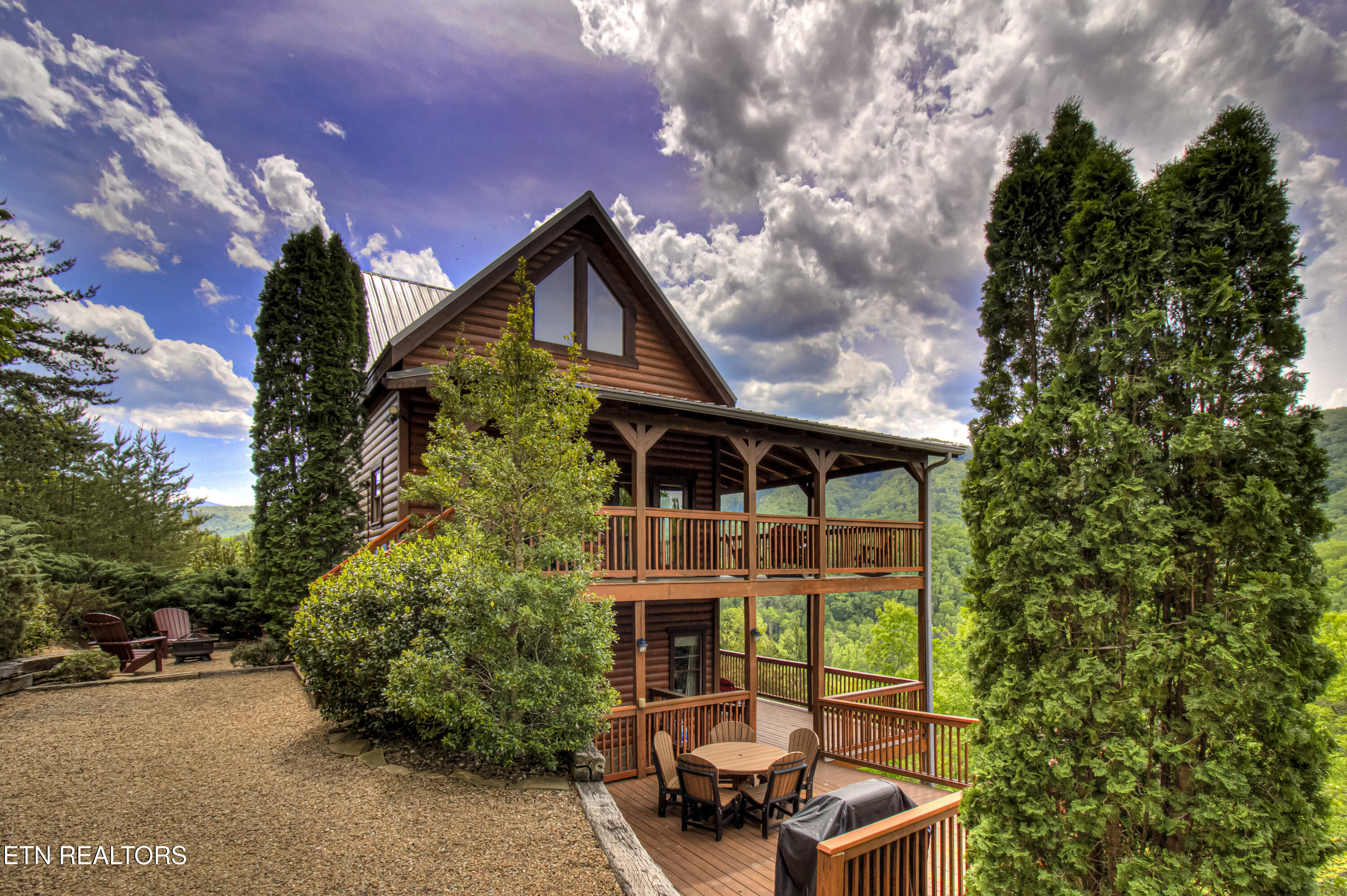 1551 Mountain Dreams Way