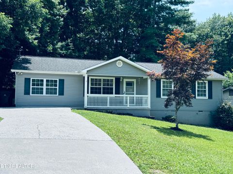 Photo of 2520 Chukar Rd, Knoxville, TN 37923 (MLS # 1348117)