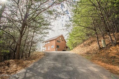 4529 Stackstone Rd Sevierville TN 37862