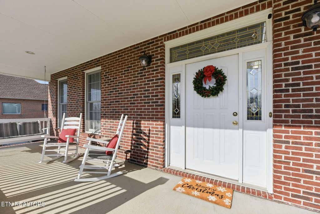 Photo of 6137 Edmondson Lane, Knoxville, TN 37918 (MLS # 1323464)