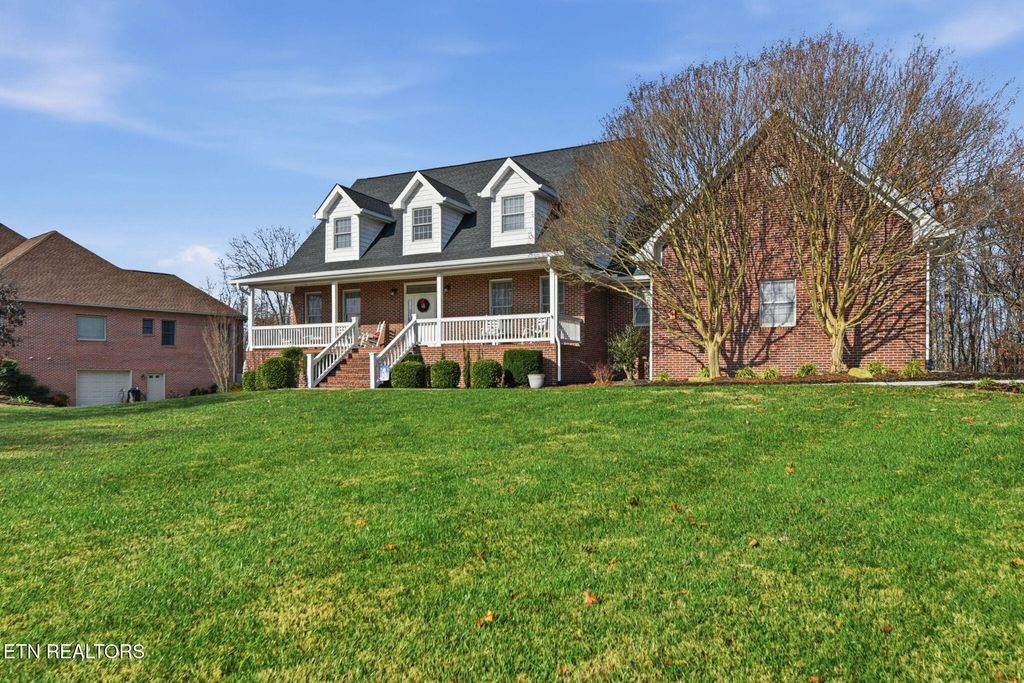 Photo of 6137 Edmondson Lane, Knoxville, TN 37918 (MLS # 1323464)