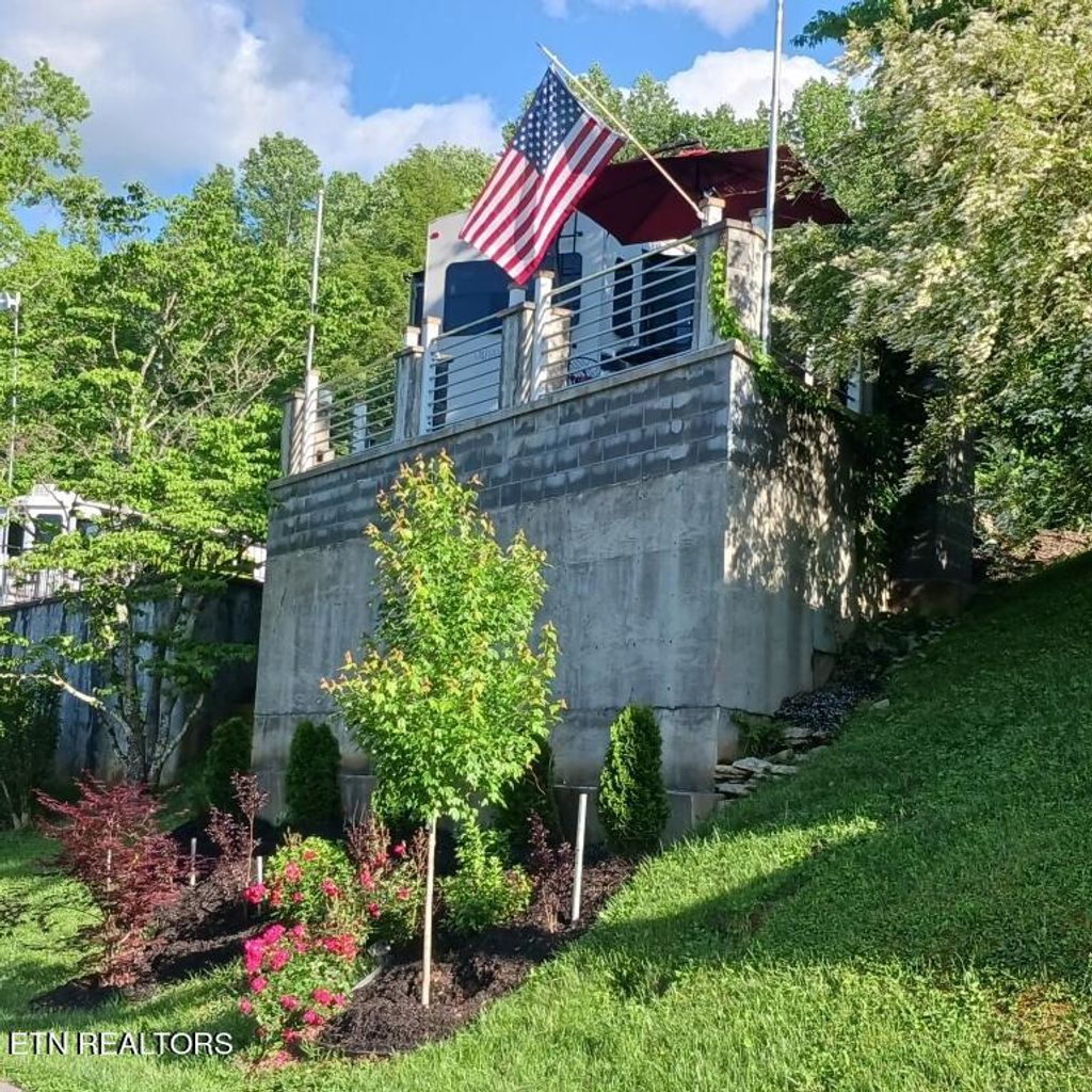 Photo of 58 Highway 73, Townsend, TN 37882 (MLS # 1263560)