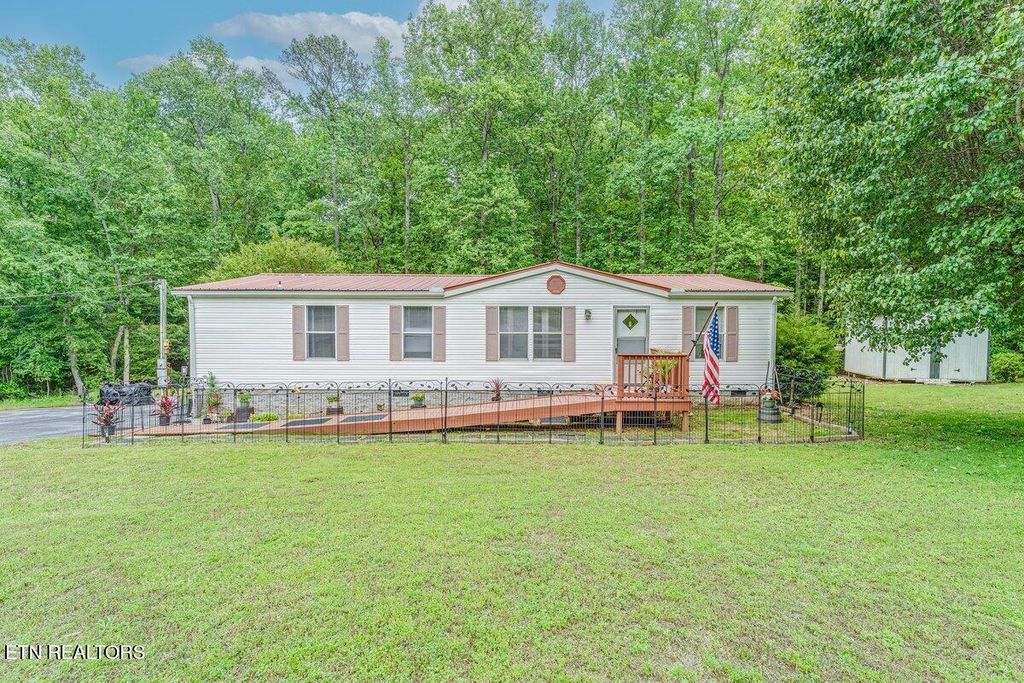 Photo of 199 ALLISON Drive, Harriman, TN 37748 (MLS # 1300782)