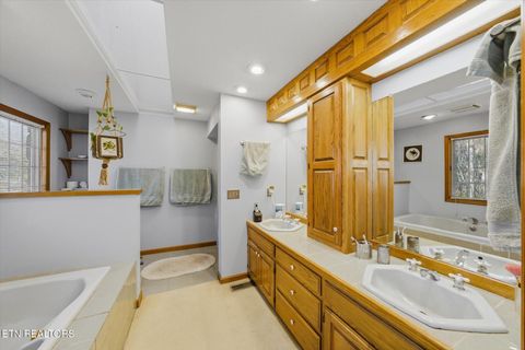 Tiny photo for 140 Tawny Oak Loop, Crossville, TN 38558 (MLS # 1322750)