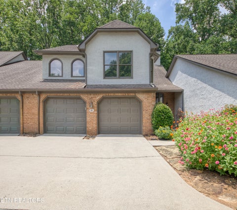 Photo of 951 Ethans Glen Drive, Knoxville, TN 37923 (MLS # 1349059)