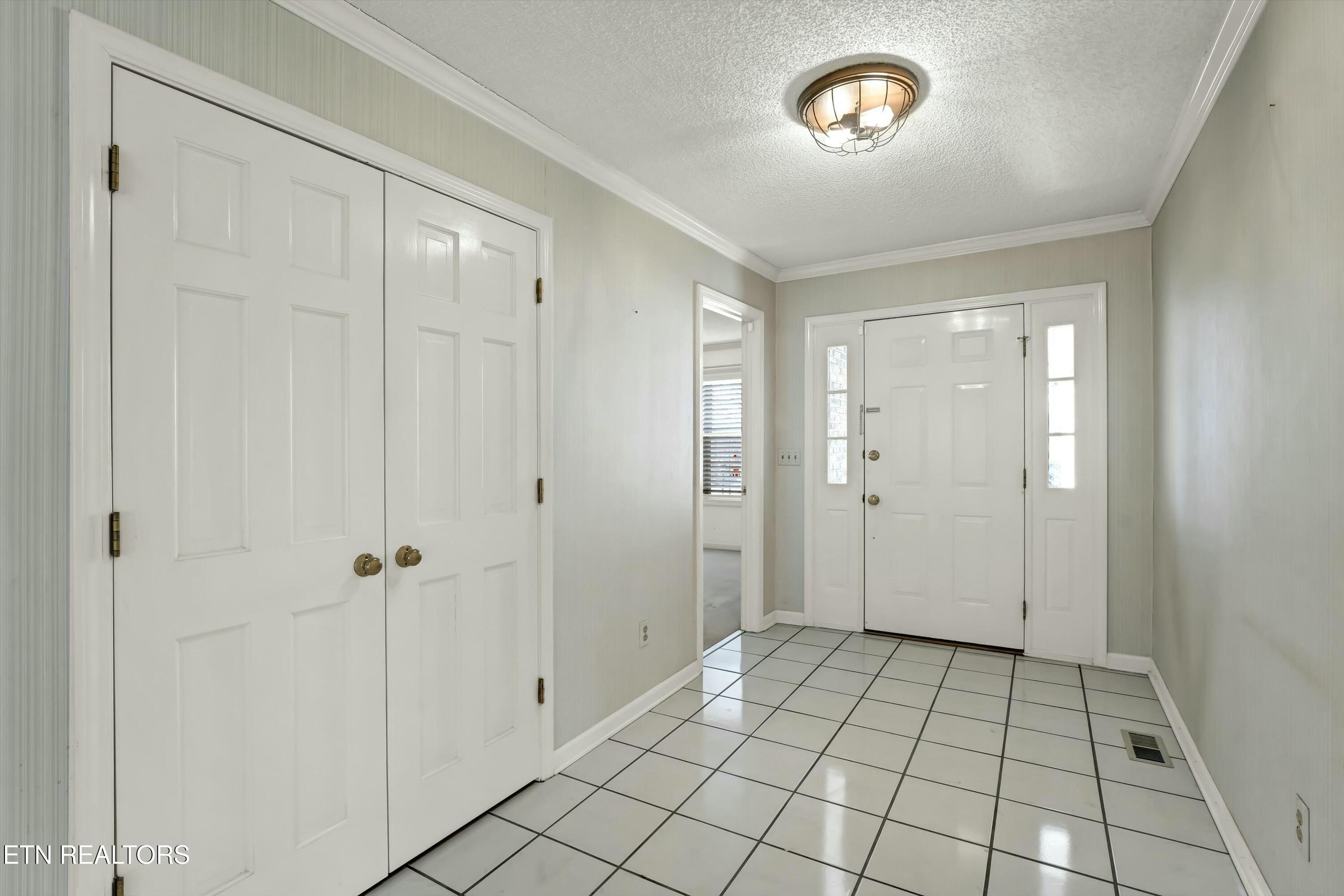1017 Heritage Square Court