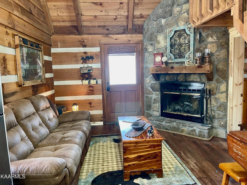 Photo of 145 Timberwinds Way, Townsend, TN 37882 (MLS # 1233111)