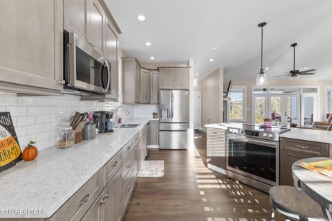 Tiny photo for 2095 Ivy Way, Newport, TN 37821 (MLS # 1327209)