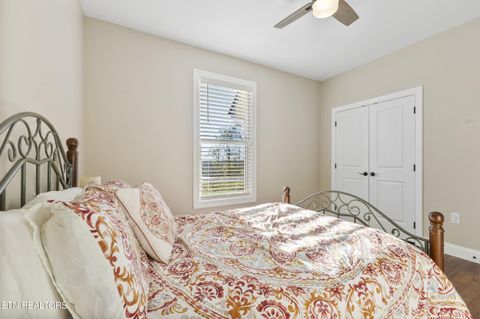 Tiny photo for 2095 Ivy Way, Newport, TN 37821 (MLS # 1327209)