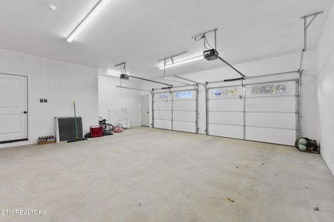 Tiny photo for 2095 Ivy Way, Newport, TN 37821 (MLS # 1327209)