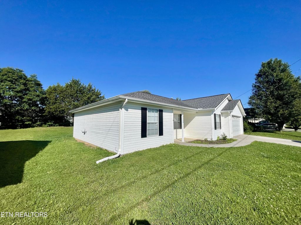 Photo of 7736 Ralph Youmans Rd, Corryton, TN 37721 (MLS # 1265785)