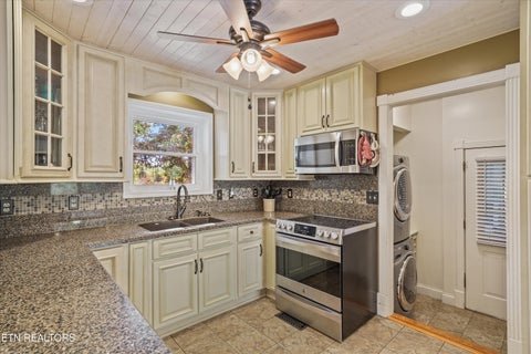 Tiny photo for 10340 Washington Pike, Corryton, TN 37721 (MLS # 1360482)