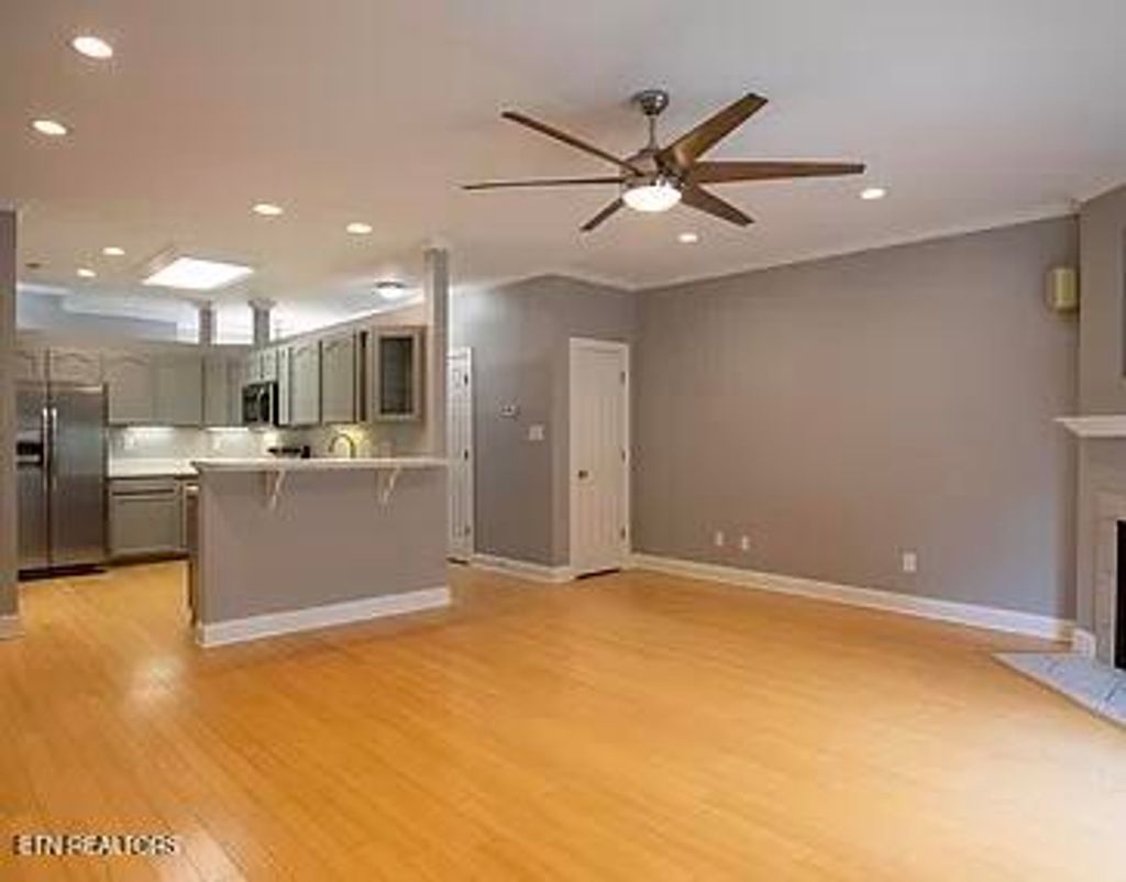 Photo of 312 Queen Victoria Way, Knoxville, TN 37934 (MLS # 1335807)