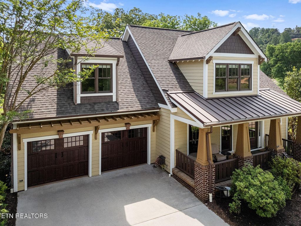 Photo of 925 Wildcat Run Drive, Loudon, TN 37774 (MLS # 1300564)