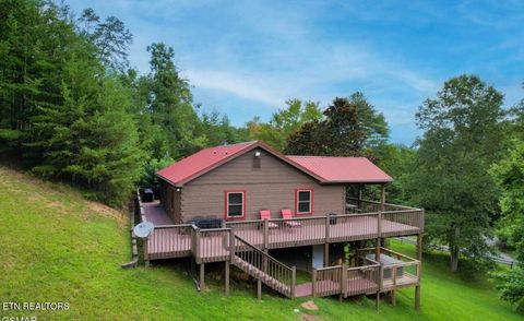 Photo of 3209 Cristobal Way, Sevierville, TN 37862 (MLS # 1332028)