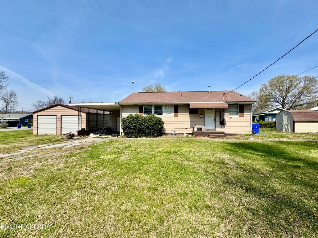 Photo of 121 Marshall Circle, Oak Ridge, TN 37830 (MLS # 1334435)