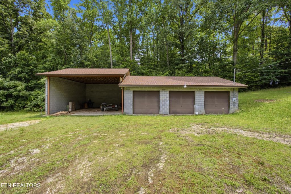 Photo of 443 Old Poplar Springs Rd, Kingston, TN 37763 (MLS # 1344972)