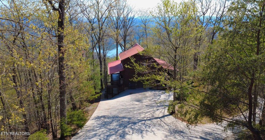 Photo of 249 Timber Creek Rd, New Tazewell, TN 37825 (MLS # 1324929)