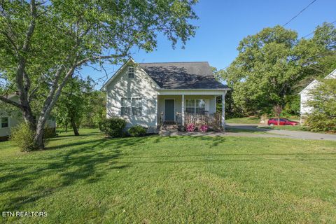 501 S Ruth St Maryville TN 37803