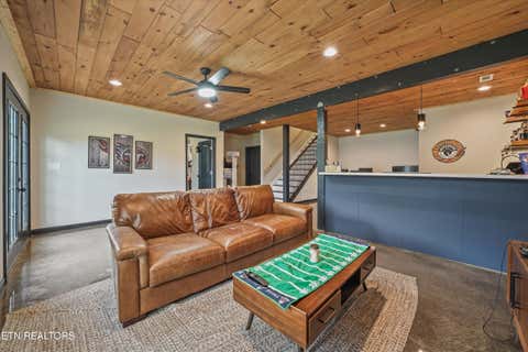 Tiny photo for 108 Creek View Court, Oak Ridge, TN 37830 (MLS # 1348824)