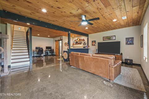 Tiny photo for 108 Creek View Court, Oak Ridge, TN 37830 (MLS # 1348824)