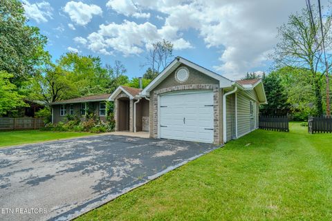 Tiny photo for 805 Wesley Rd, Knoxville, TN 37909 (MLS # 1339094)