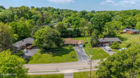 Tiny photo for 805 Wesley Rd, Knoxville, TN 37909 (MLS # 1339094)