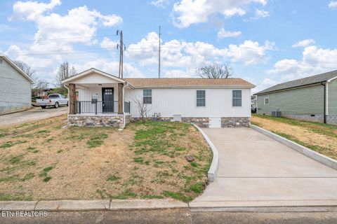 Tiny photo for 902 Summer St, Loudon, TN 37774 (MLS # 1331160)