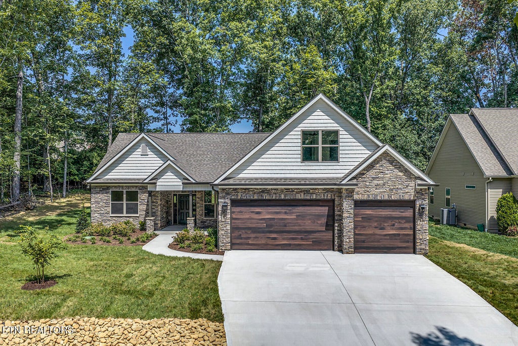 Photo of 230 Ootsima Way, Loudon, TN 37774 (MLS # 1351075)