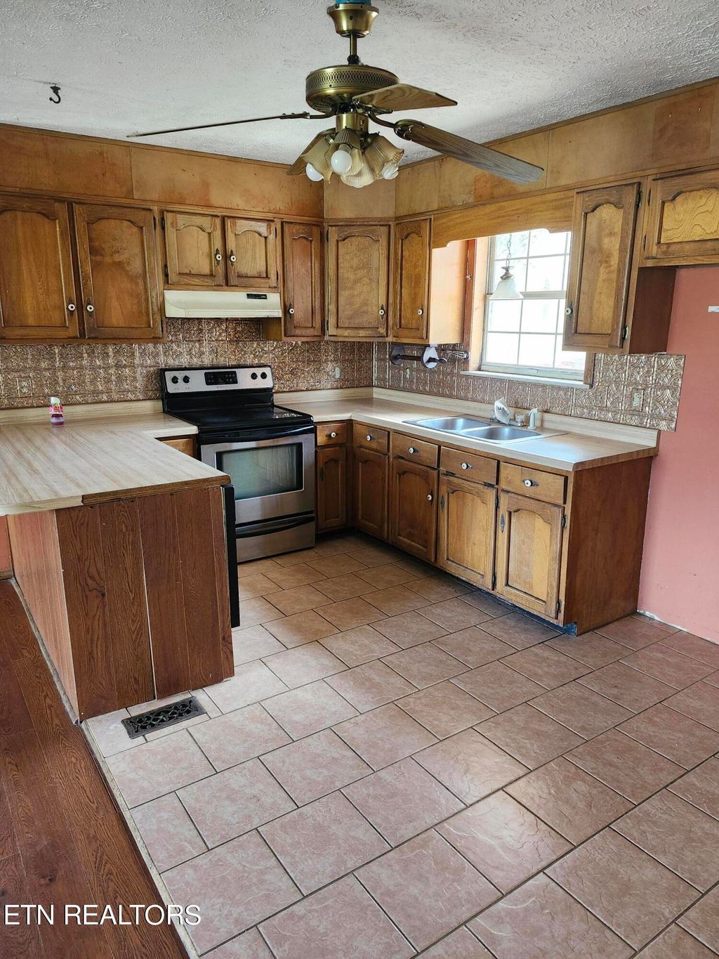 Photo of 219 Lillie Lane, Tazewell, TN 37879 (MLS # 1256235)