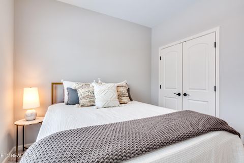 Tiny photo for 9631 Snowy Cliff Lane, Knoxville, TN 37922 (MLS # 1328469)