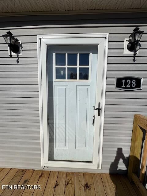 Tiny photo for 128 2nd St, Rockwood, TN 37854 (MLS # 1320808)