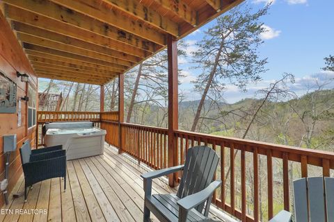 Tiny photo for 1531 Starwood Way, Sevierville, TN 37862 (MLS # 1335868)