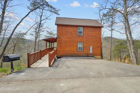 Tiny photo for 1531 Starwood Way, Sevierville, TN 37862 (MLS # 1335868)