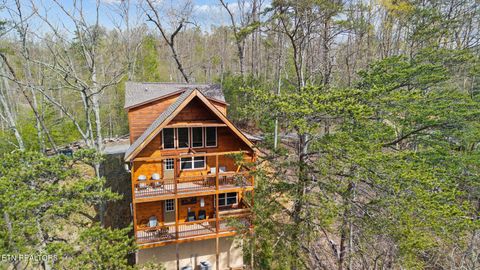 Photo of 1531 Starwood Way, Sevierville, TN 37862 (MLS # 1335868)