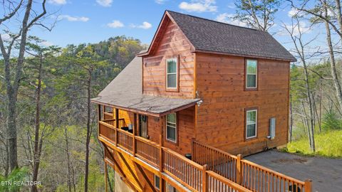 Tiny photo for 1531 Starwood Way, Sevierville, TN 37862 (MLS # 1335868)