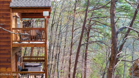 Tiny photo for 1531 Starwood Way, Sevierville, TN 37862 (MLS # 1335868)