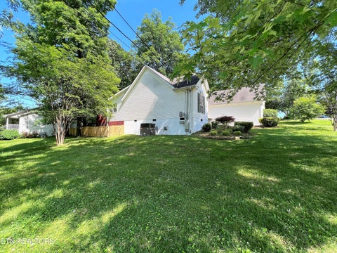 Tiny photo for 6017 Tennyson Drive, Knoxville, TN 37909 (MLS # 1356263)