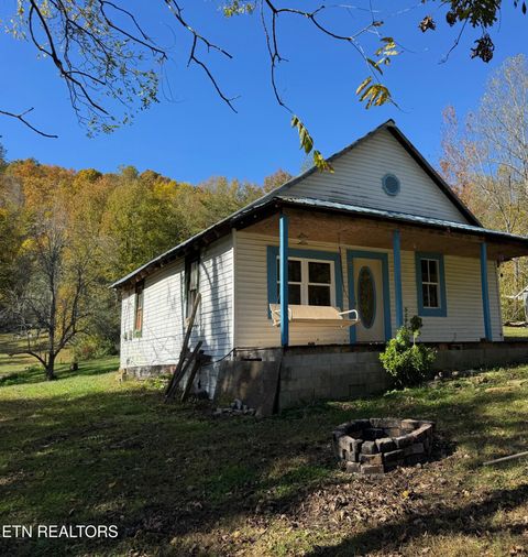 Photo of 160 Laco Rd, Huntsville, TN 37756 (MLS # 1319545)