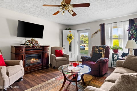 Tiny photo for 2811 Norcross Rd, Maryville, TN 37803 (MLS # 1356062)