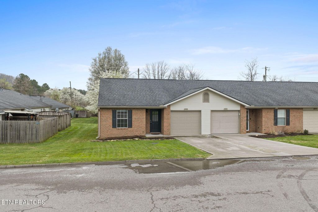 Photo of 7209 Lyngate Blvd, Powell, TN 37849 (MLS # 1332461)